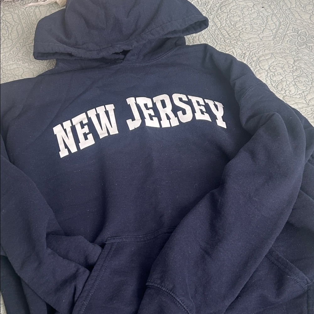 Gildan Navy Blue 'New Jersey' Hoodie